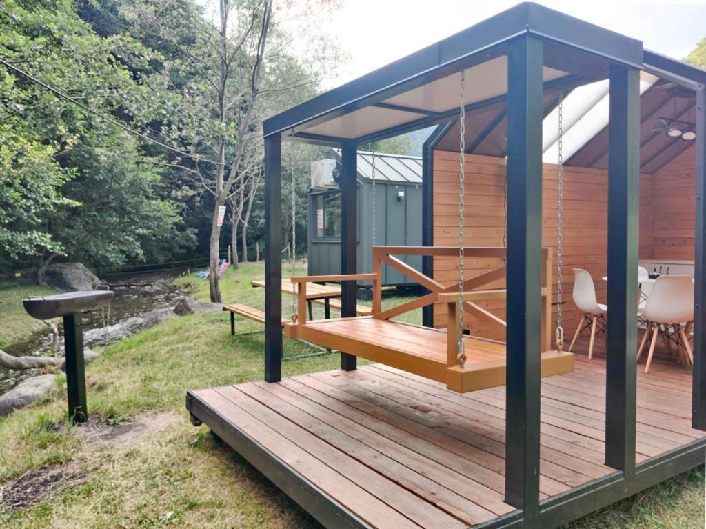 Transfagarasan River Retreat Арефу Экстерьер фото